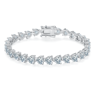 Heart Cut Moissanite Tennis Bracelet in S925 Silver (0.5ct per stone)
